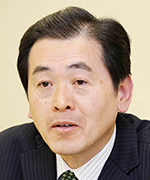 小柳裕司 事務長