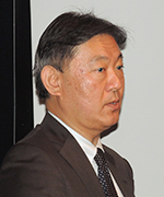 鈴木康裕 氏（防衛省）