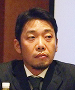 座長：赤城輝哉 氏（三井記念病院）