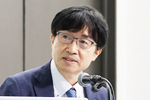 セッション2座長：粟井和夫 氏（広島大学大学院）